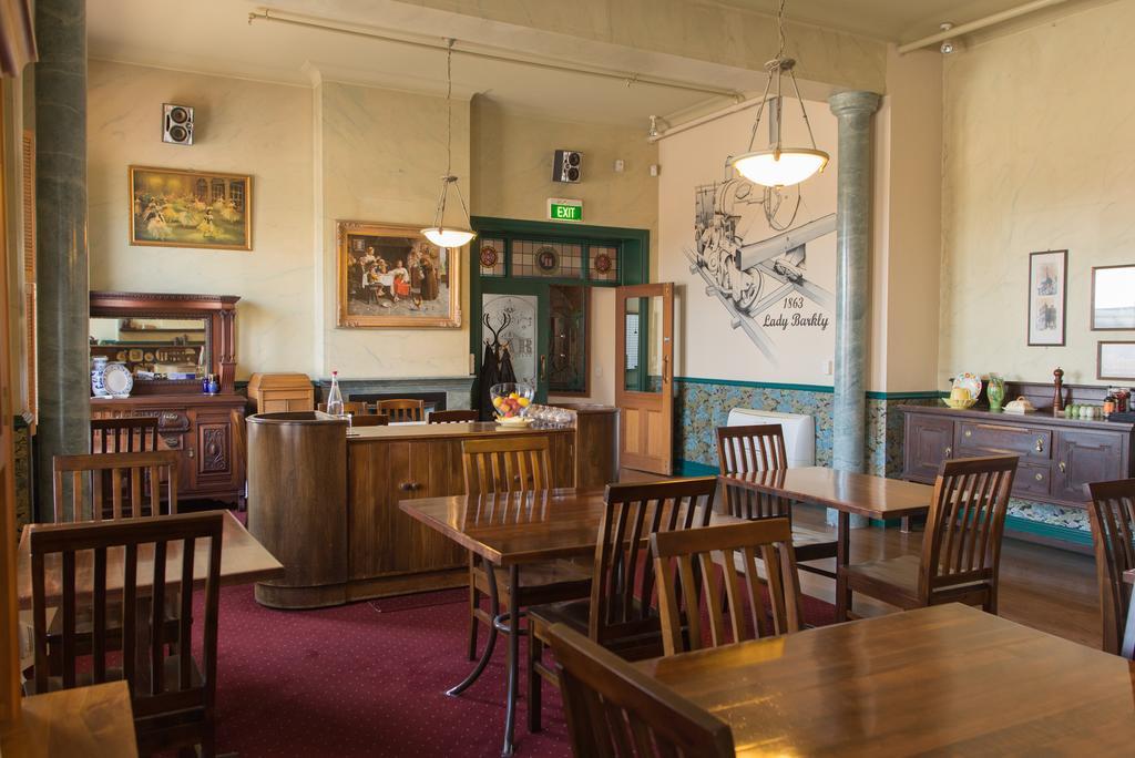 Victoria Railway Hotel Invercargill Exteriör bild